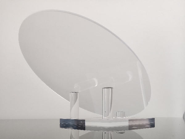Transmittance Analysis of Conductive and Semi-Insulating Silicon Carbide Wafers under Visible Light